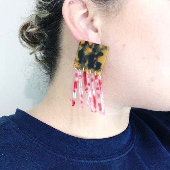 Square Tortoise Earrings with Red Fringe - Picture 8 of 8